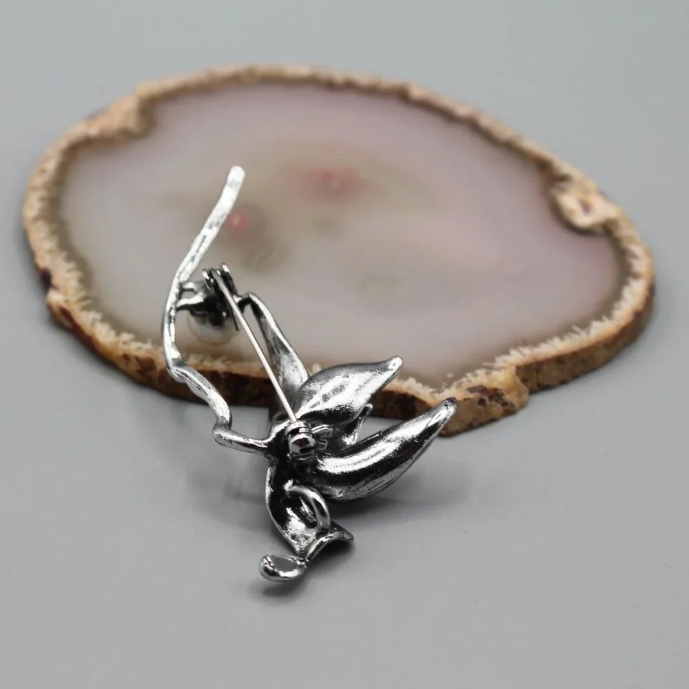 Lotus flower purple pin brooch jewelry fashion white pearl beautiful elegant - Picture 5 of 11